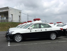 210 Coche de la policía japonesa de la corona