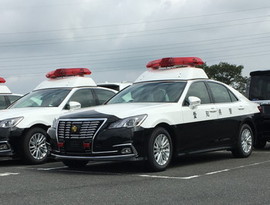 210 Coche de la policía japonesa de la corona