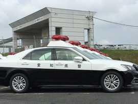 210 Coche de la policía japonesa de la corona