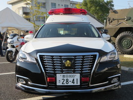 210 Coche de la policía japonesa de la corona