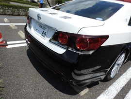 210 Coche de la policía japonesa de la corona